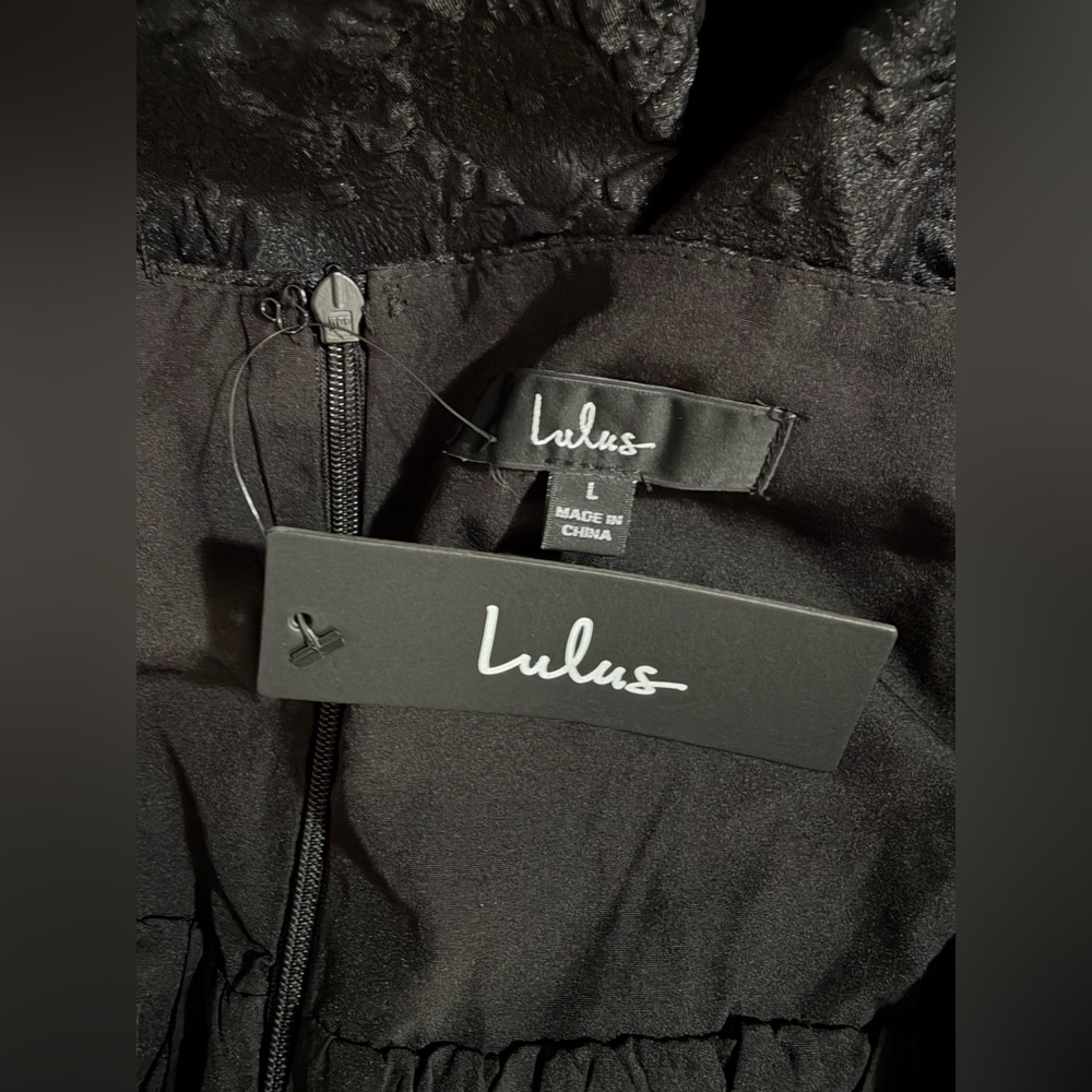 Lulus NWT “Adorable Mood” Black Floral Jacquard Puff Sleeve Babydoll Dress Large - Picture 4 of 16